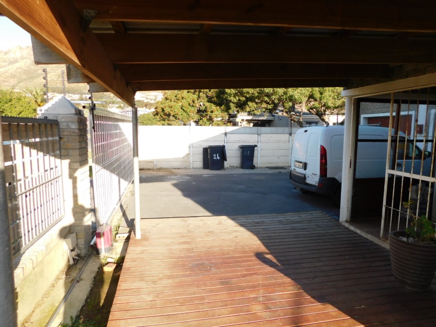 To Let 2 Bedroom Property for Rent in Anchorage Park Western Cape